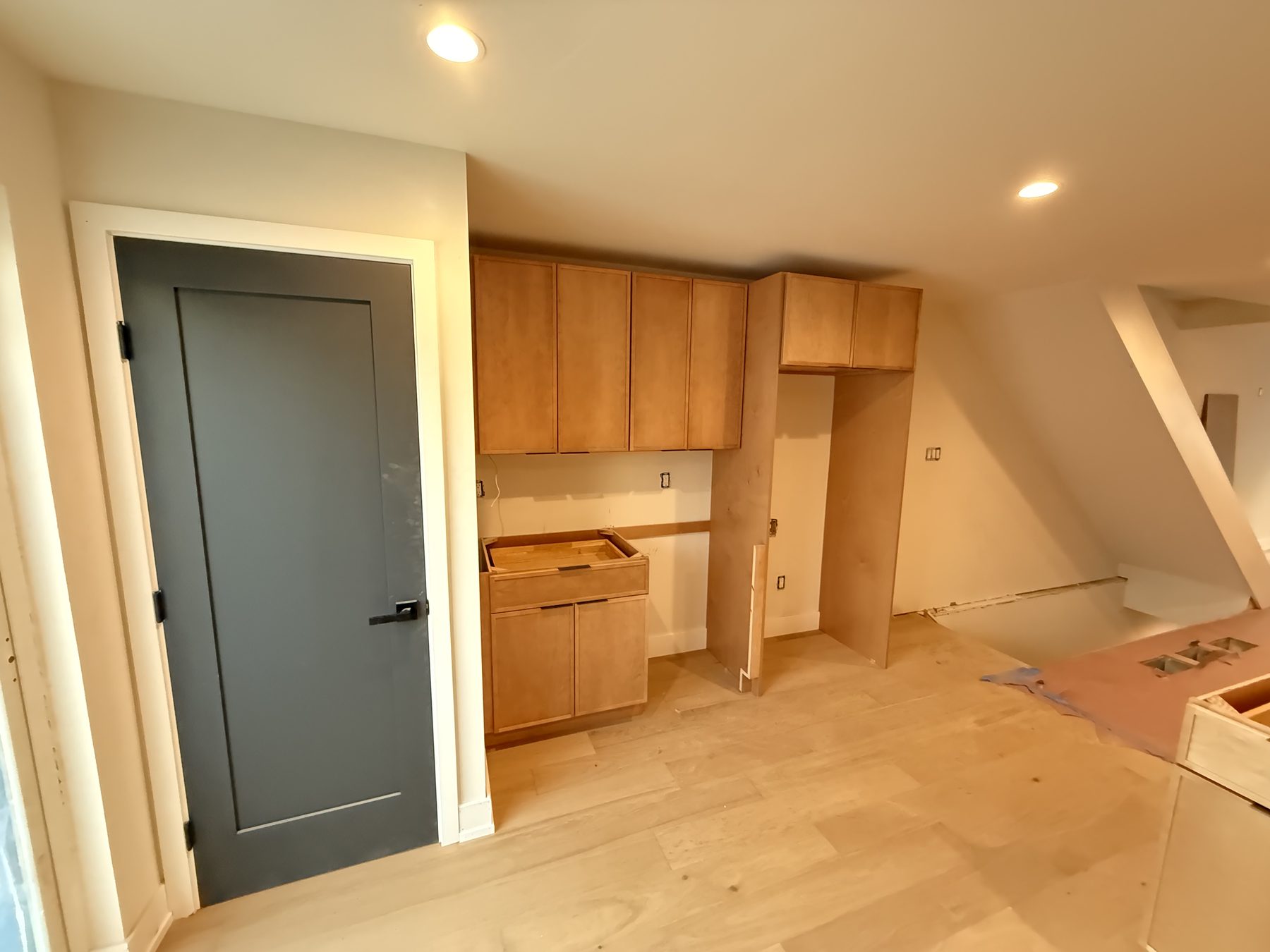 Kitchens & Vanities