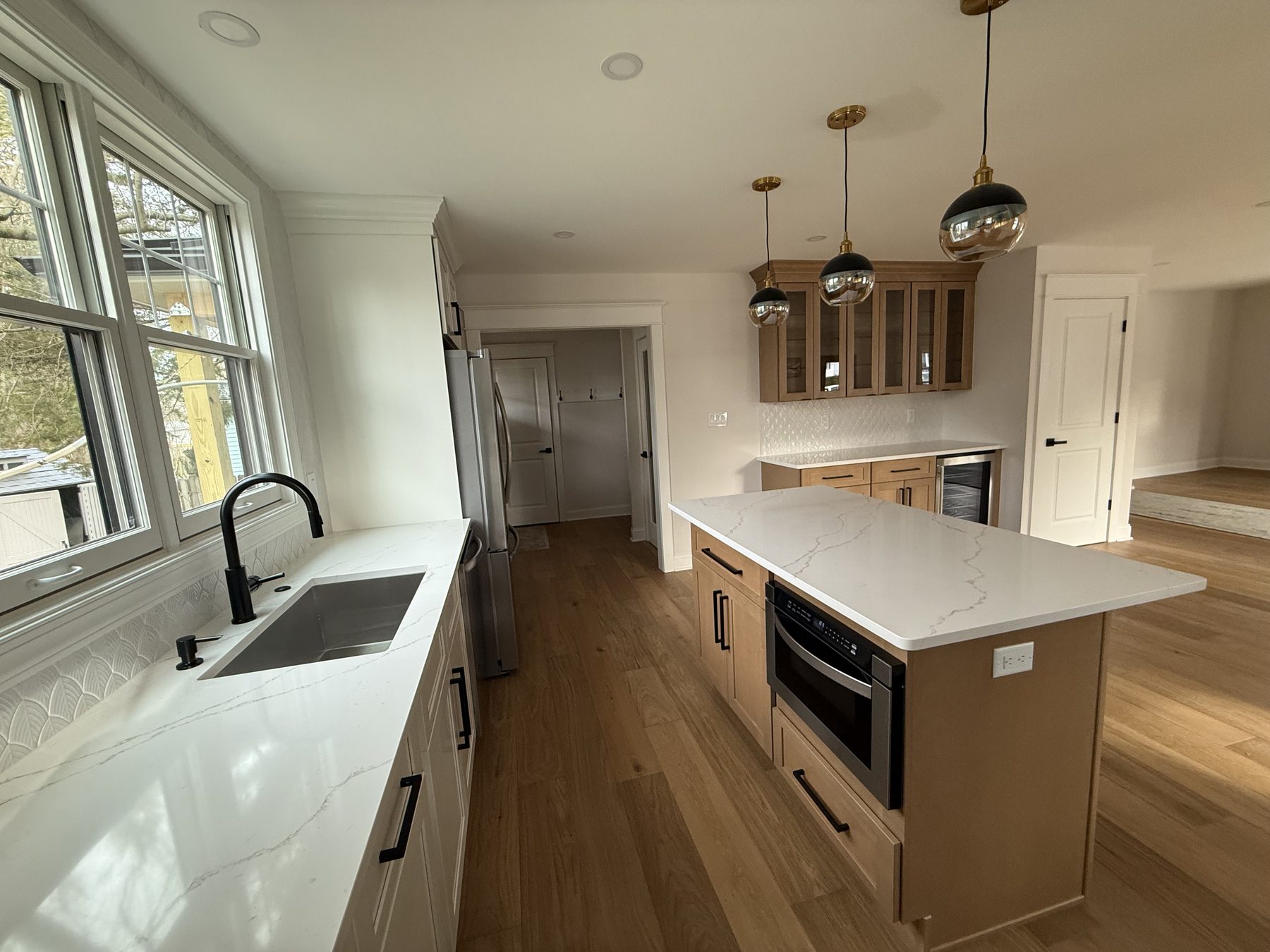 Kitchens & Vanities