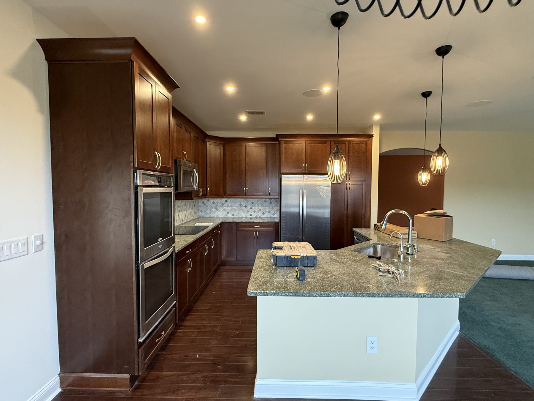Kitchens & Vanities