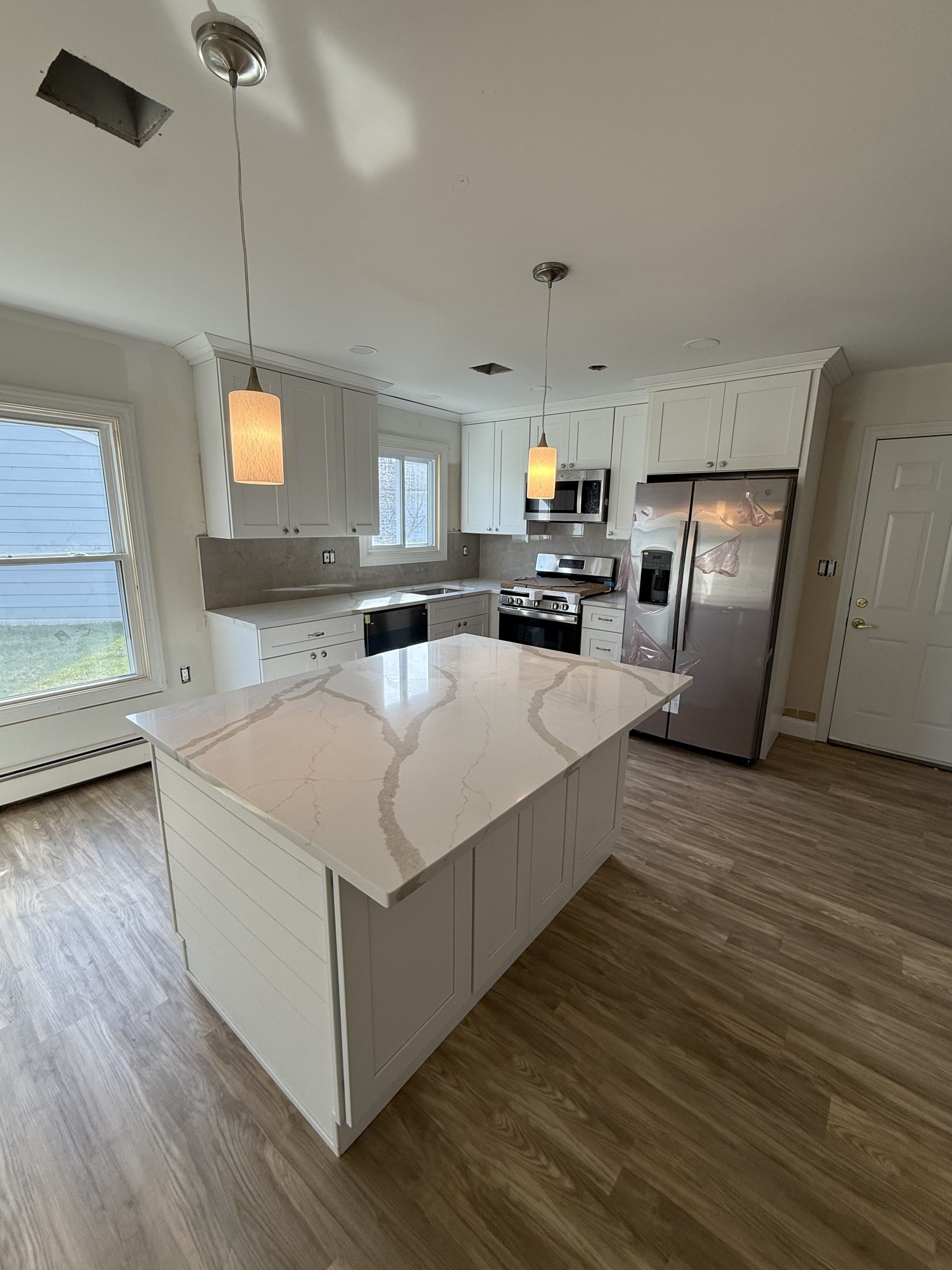 Kitchens & Vanities
