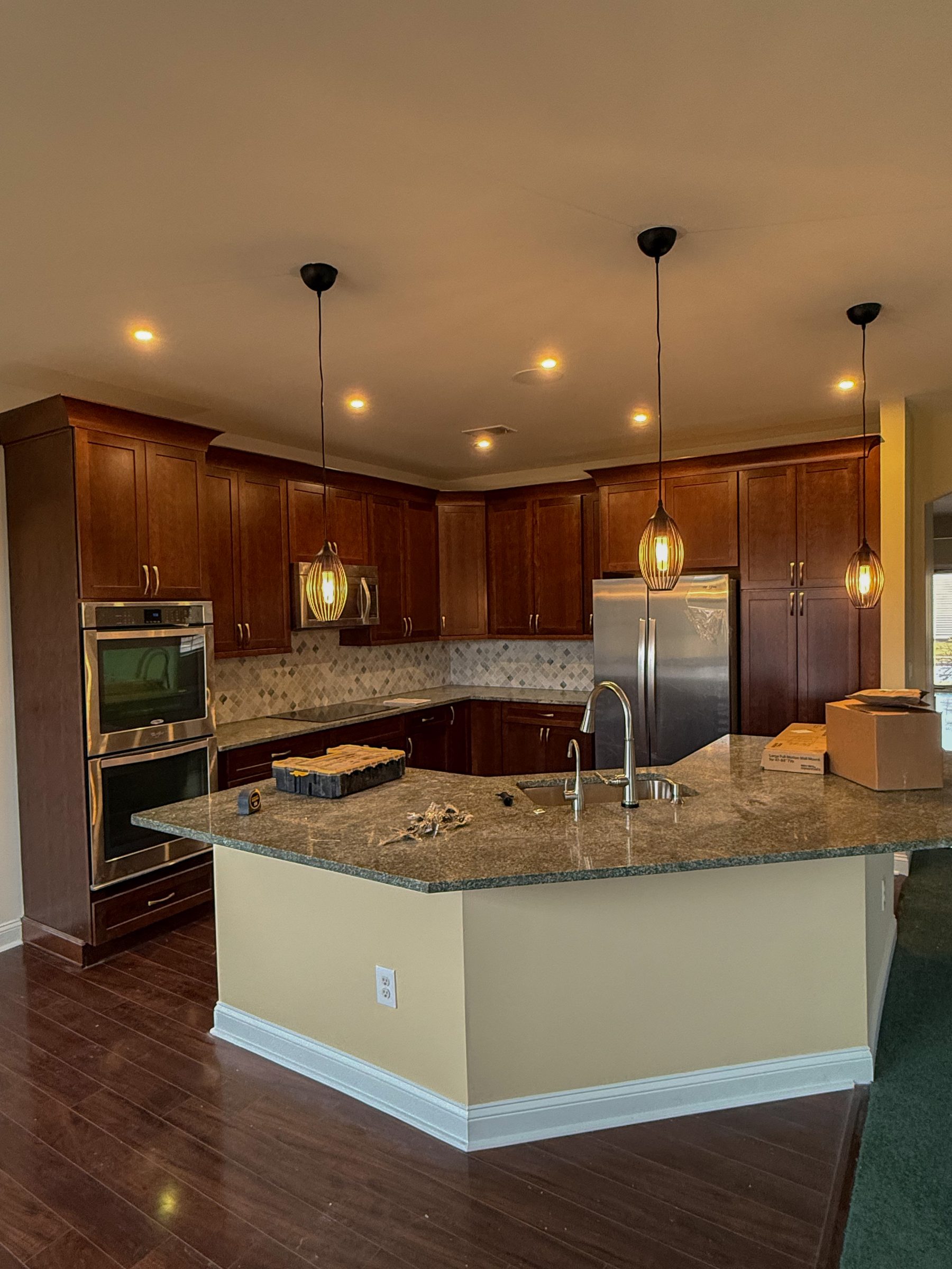Kitchens & Vanities